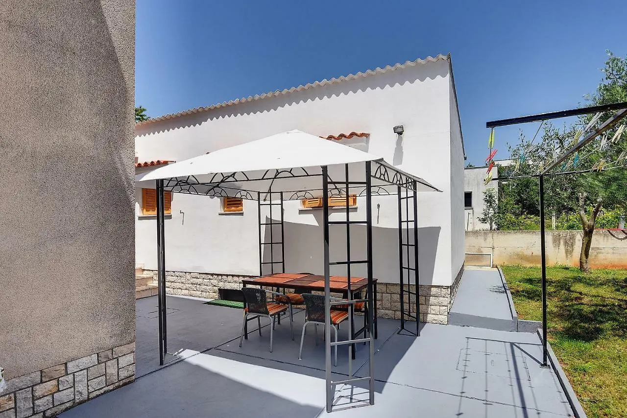 Holiday Home Mihael Medulin
